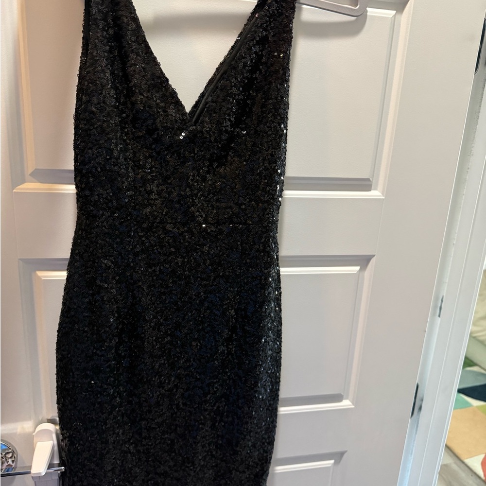 Elegant Black Sequin Dress